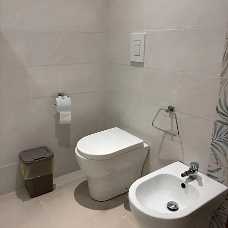 לינה וארוחת בוקר Bb Centro Citta קרוטונה